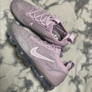Womens VaporMax Purple Size 6